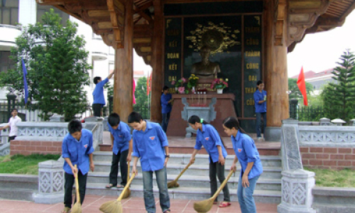 Nâng cao vai trò lãnh đạo của Đảng trong nhà trường