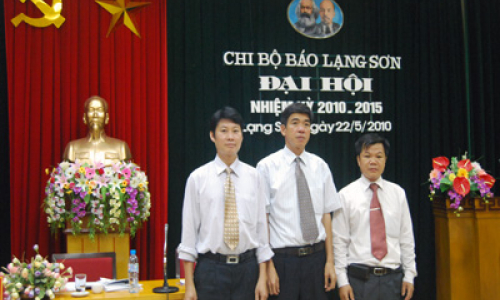 Đại hội Chi bộ Báo Lạng Sơn nhiệm kỳ 2010-2015 thành công tốt đẹp