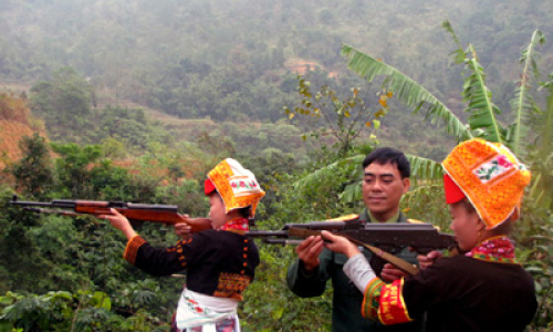 Những dân quân pháo binh mặt đất