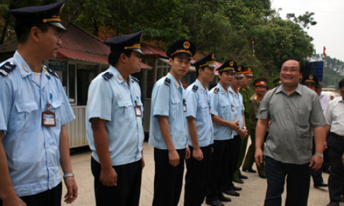 Hải quan Lạng Sơn: Hoàn thành chỉ tiêu thu nộp ngân sách