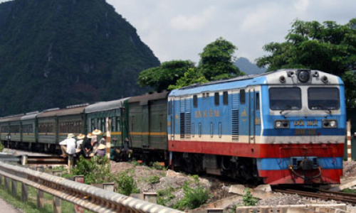 Ga Đồng Đăng: Đảm bảo trật tự an toàn giao thông đường sắt