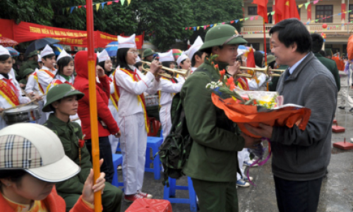 Ngày hội giao quân ở Đình Lập