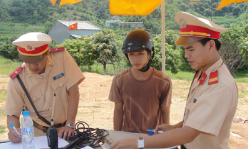 CSGT Lạng Sơn: Chiến công trong mùa cao điểm