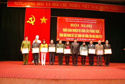 Triển khai phong trào "Toàn dân đoàn kết xây dựng đời sống văn hóa" năm 2011