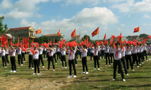 Quà tháng Năm dâng Người