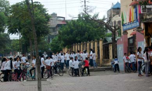 Khởi động năm học mới 2011-2012