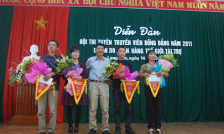 Hội thi tuyên truyền viên đồng đẳng năm 2011