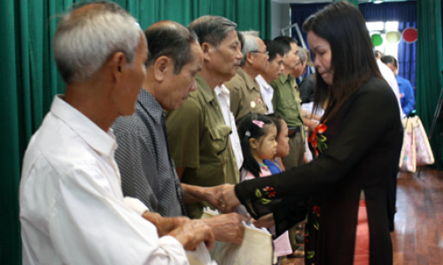 MTTQ đẩy mạnh cuộc vận động "Học tập và làm theo tấm gương đạo đức Hồ Chí Minh"