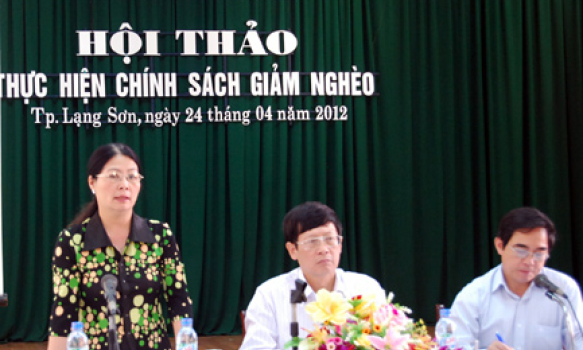 Hội thảo thực hiện chính sách giảm nghèo