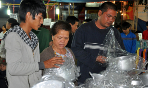 Hội chợ triển lãm hàng công nghiệp, tiểu thủ công nghiệp và tiêu dùng: Khẳng định thương hiệu Việt