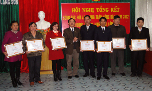 Hội Nông dân tỉnh tổng kết công tác năm 2012