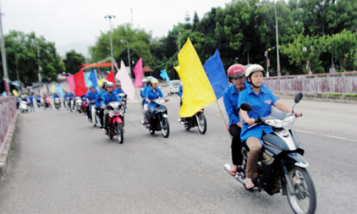 Tăng cường tuyên truyền ATGT cho học sinh trong dịp tết