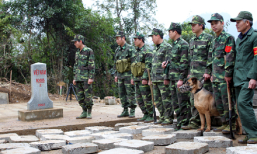 Vững vàng thế trận lòng dân