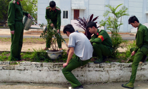 Tuổi trẻ LLVT quân sự tỉnh xung kích tình nguyện vì cuộc sống cộng đồng