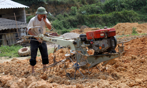 Tai nạn lao động nông nghiệp: Nỗi lo trên mỗi luống cày