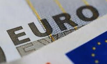 Thặng dư thương mại tháng 3 của Eurozone đạt kỷ lục