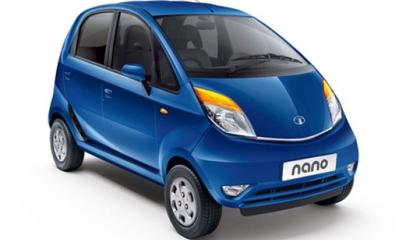 Xe rẻ nhất thế giới Tata Nano được nâng cấp, tăng giá