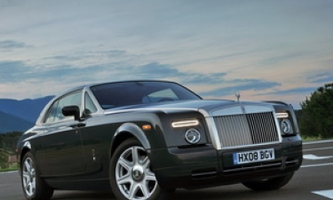 Rolls-Royce sẽ bắt đầu bán xe ở Việt Nam vào 2014