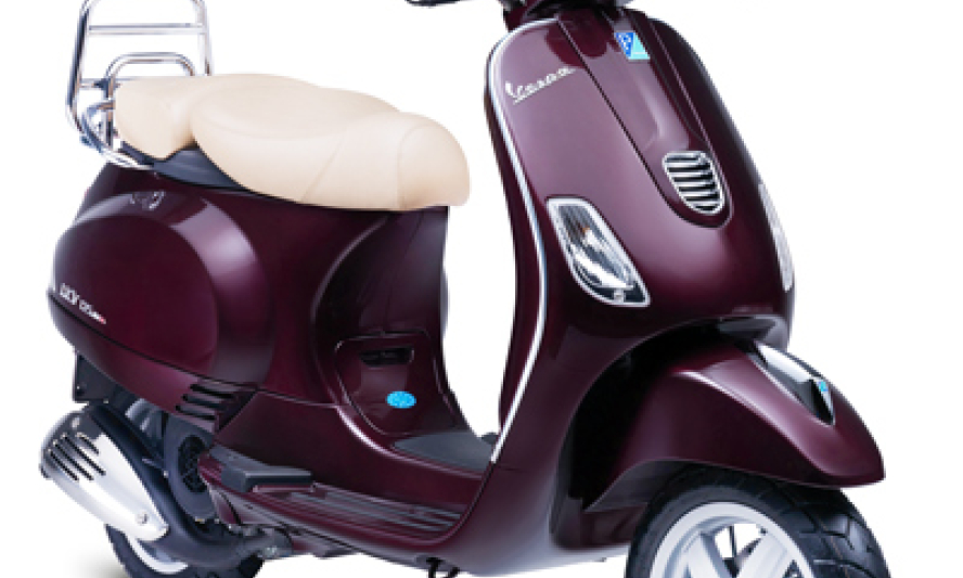 Vespa LXV 3 van Việt Nam giá 74 triệu đồng