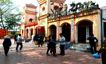 Phát huy tài nguyên di tích, danh thắng trong phát triển du lịch