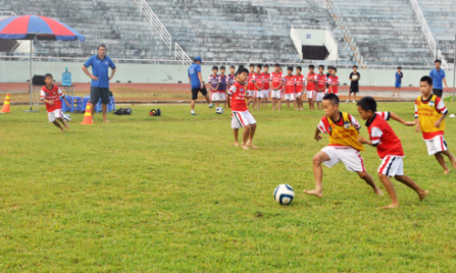 110 em tham dự tuyển sinh bóng đá Học viện bóng đá Hoàng Anh Gia Lai