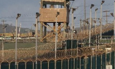 Mỹ chuyển hai nghi phạm tại Guantanamo về Algeria