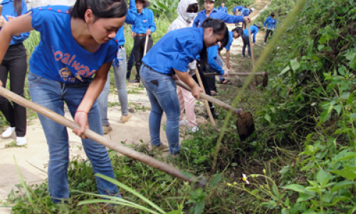 Hơn 100 đoàn viên thanh niên tham gia tình nguyện hè