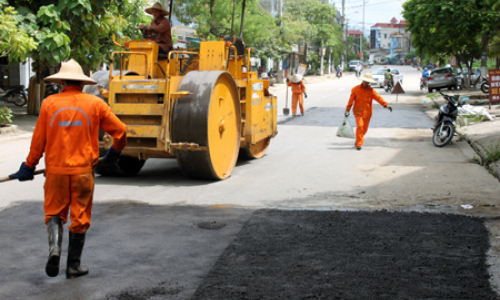 Sửa chữa trên 300 điểm mất an toàn bằng nhựa Các-bon