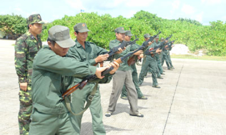 Chiến sĩ "sao vuông" ở Trường Sa