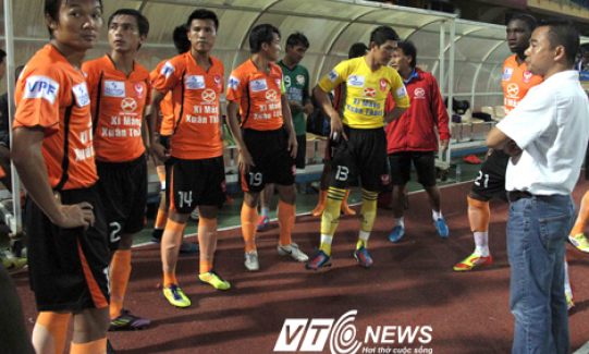 Nhận án nặng, XMXT Sài Gòn bỏ chơi V-League