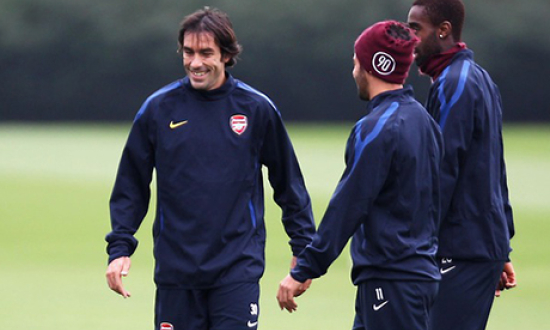 Robert Pires trở lại Arsenal