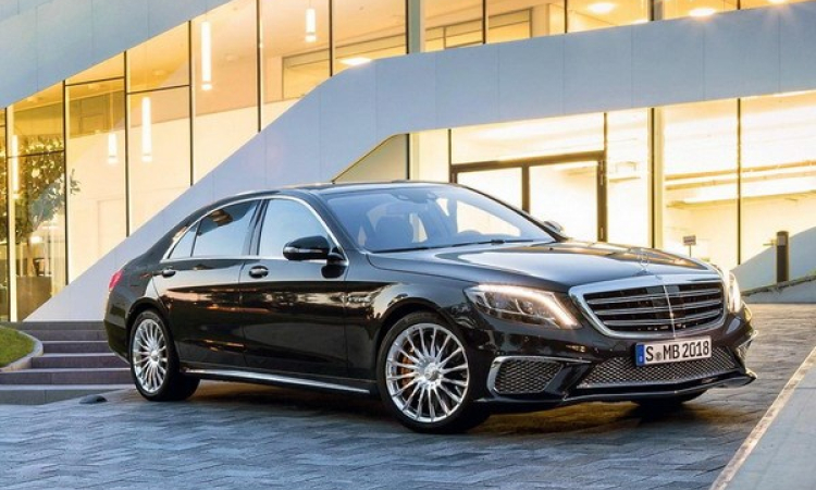 Mercedes S65 AMG 2015 mới có giá từ 232.050 euro