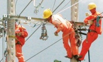 Cắt điện, đấu nối 2 mạch đường dây 500kV Bắc-Nam