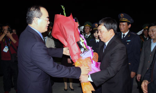 Đón Đoàn công tác của đồng chí Nguyễn Thiện Nhân, Ủy viên Bộ Chính trị, Chủ tịch Ủy ban Trung ương MTTQ