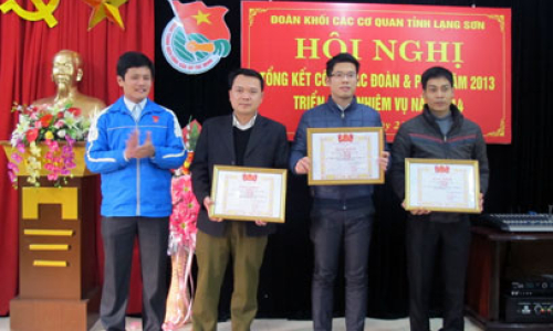 Triển khai nhiệm vụ công tác Đoàn và phong trào thanh niên năm 2014