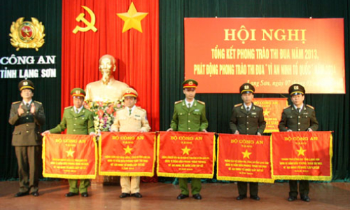 Phát động phong trào thi đua “Vì an ninh Tổ quốc” năm 2014