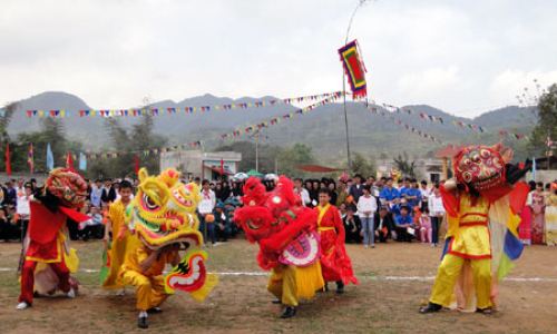 Giữ không gian đẹp cho mùa lễ hội