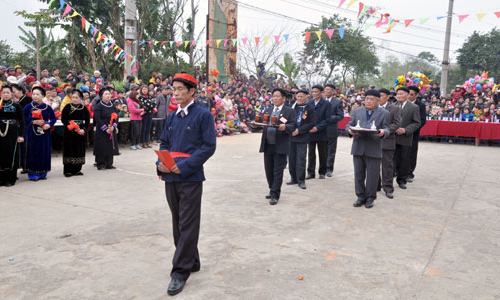 Phường Tam Thanh tổ chức lễ hội xuống đồng làng Khòn Lèng