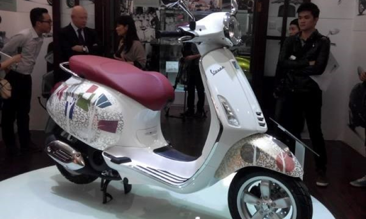 Piaggio ra mắt tác phẩm nghệ thuật Primavera “Mùa xuân”