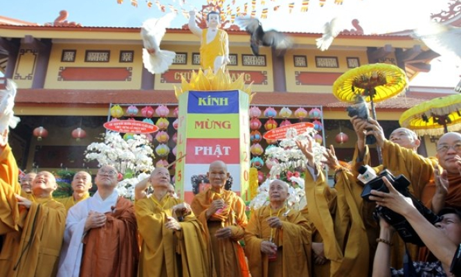 Phát triển du lịch tâm linh