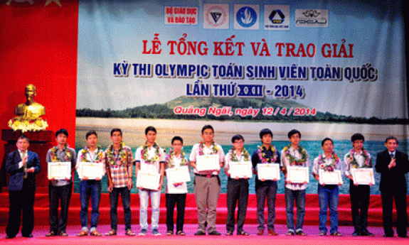 Trao giải Olympic Toán sinh viên toàn quốc lần thứ 22