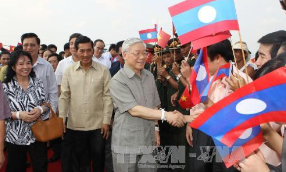 Tổng Bí thư Nguyễn Phú Trọng thăm, chúc Tết các đồng chí Lãnh đạo và nhân dân Lào