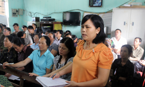 Sởi bùng phát, hạt mùi đắt mấy cũng mua