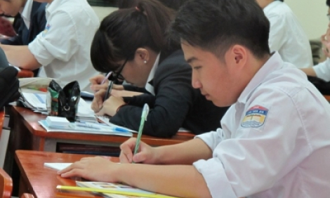 Tốt nghiệp THPT 2014: Thí sinh giảm, Hóa học được lựa chọn nhiều nhất