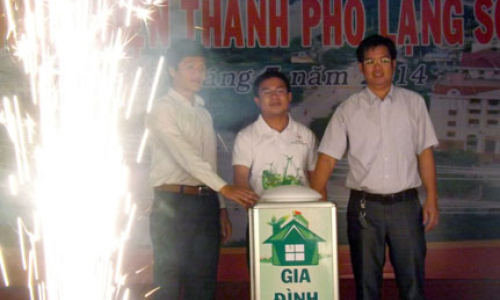 Phát động phong trào thi đua gia đình tiết kiệm điện năm 2014