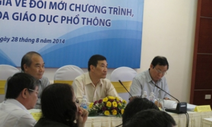 Tăng trung học cơ sở, giảm trung học phổ thông: Chưa thuyết phục