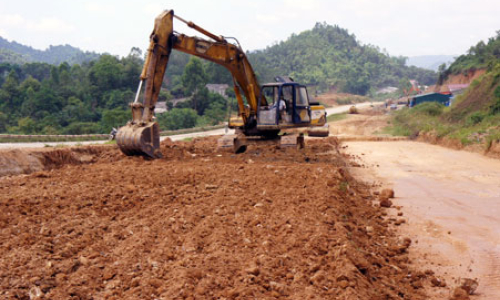 Đẩy nhanh tiến độ công trình xây dựng trong khu kinh tế cửa khẩu