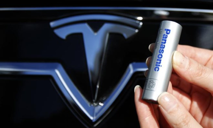 Tesla, Panasonic quyết định xây nhà máy sản xuất pin ở Nevada