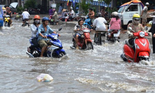 Hồ Chí Minh: Gian nan "bài toán" chống ngập