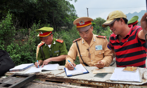 Tăng cường đảm bảo an toàn giao thông dịp tết